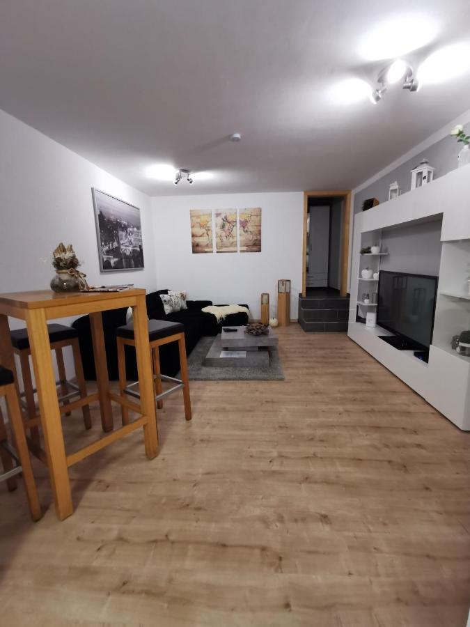 Schoene Ferien- Oder Monteurwohnung "Ausblick Storchennest" シェルムベック エクステリア 写真